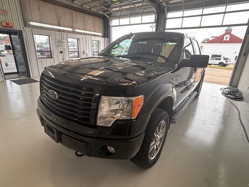 Used 2014 Ford F150 STX w/ Equipment Group 201A Mid AWD/4WD image 3