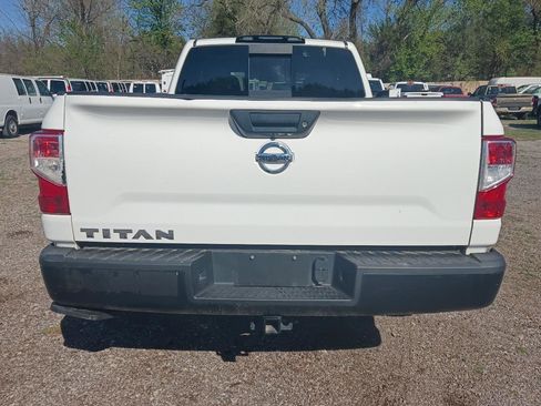 Used 2019 Nissan Titan S w/ S Utility Package image 6