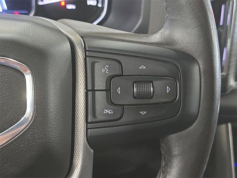 Used 2021 GMC Yukon Denali w/ Denali Premium Package image 18