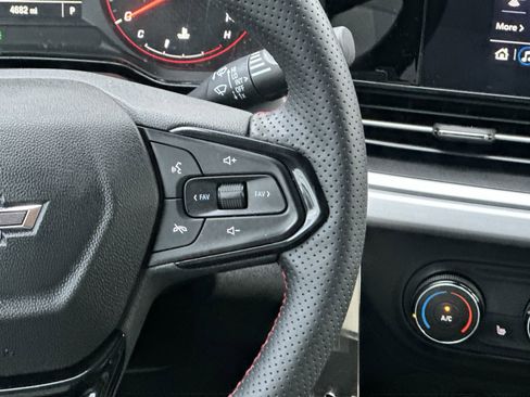 Certified 2024 Chevrolet Trax RS w/ Driver Confidence Package image 21