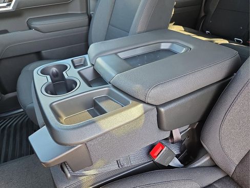 New 2026 GMC Sierra 1500 SLE w/ Preferred Package image 25