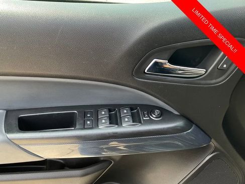 Used 2019 Chevrolet Colorado Z71 image 12