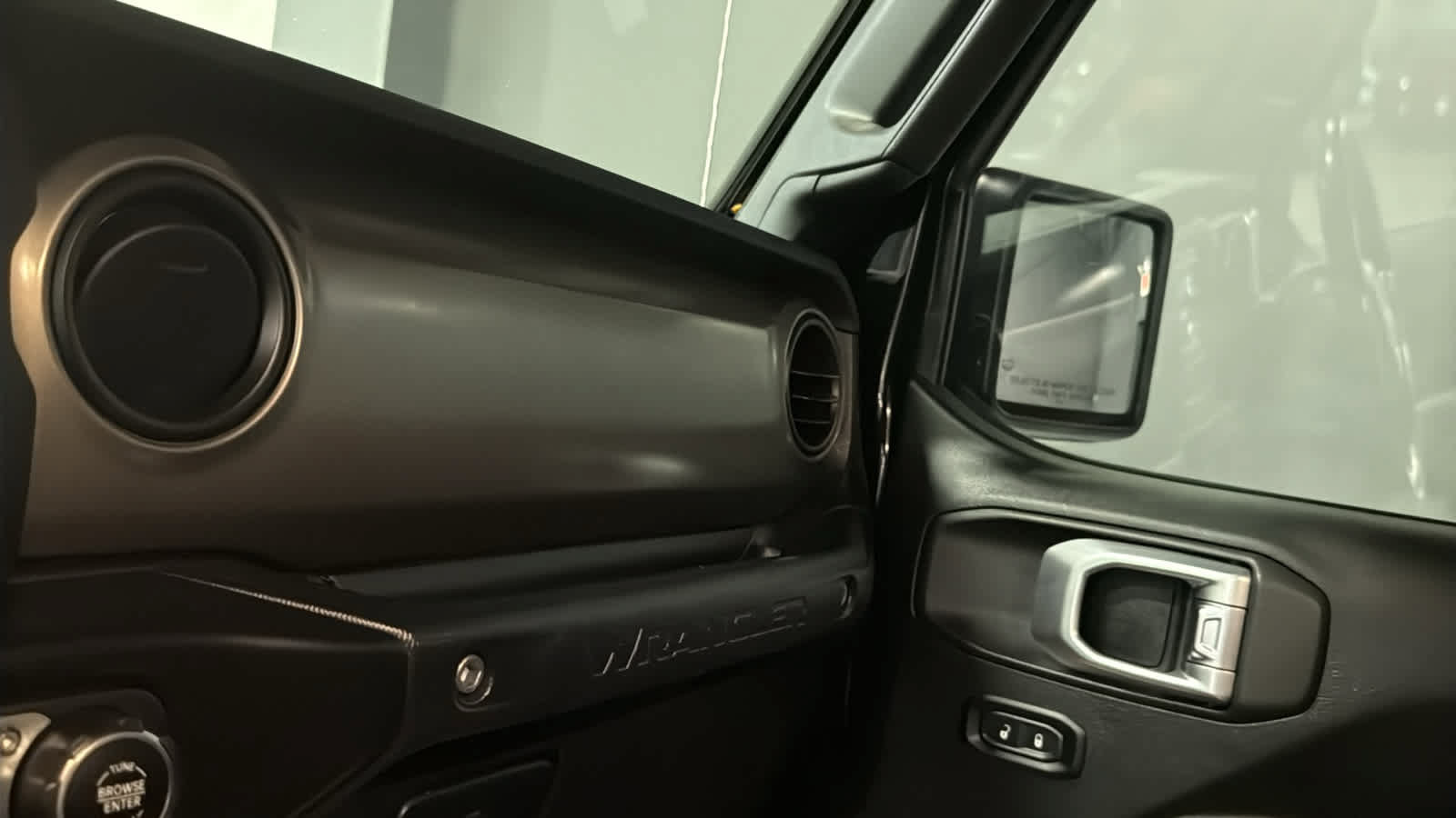 Used 2020 Jeep Wrangler Unlimited Sport AWD/4WD image 18