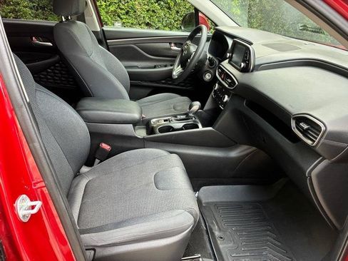 Used 2019 Hyundai Santa Fe SE AWD/4WD image 25