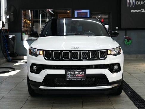 Used 2023 Jeep Compass Limited w/ Elite Group AWD/4WD image 2
