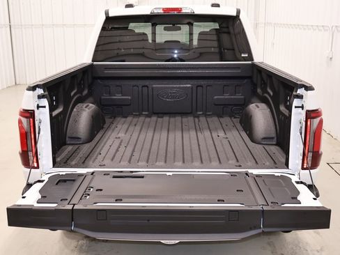 New 2026 Ford F150 Lariat image 34