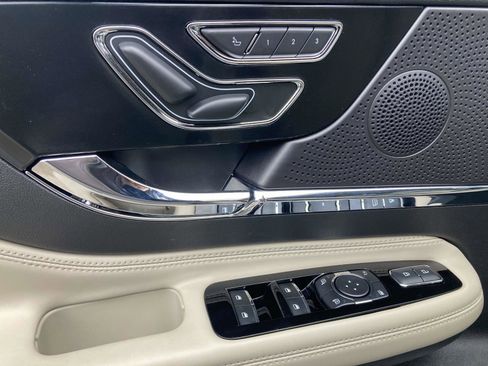 New 2025 Lincoln Corsair FWD w/ Equipment Group 101A image 20