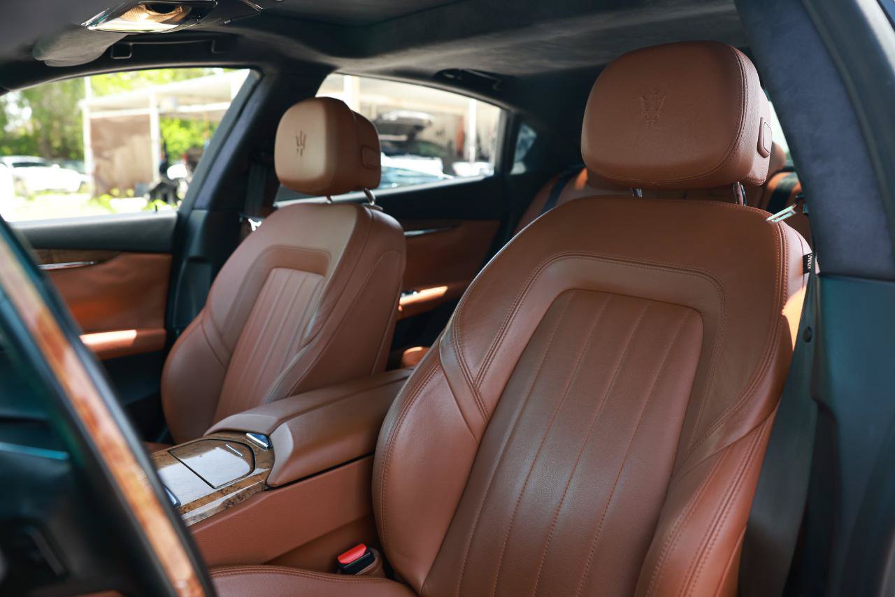 Used 2015 Maserati Quattroporte S Q4 AWD/4WD image 6