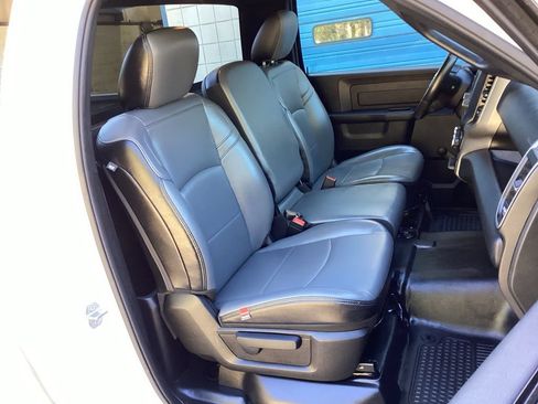 Used 2022 RAM 3500 Tradesman RWD image 36