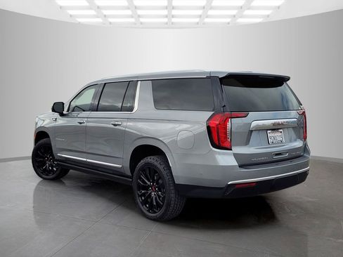 Used 2023 GMC Yukon XL Denali w/ Denali Reserve Package AWD/4WD image 6