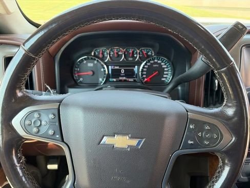 Used 2017 Chevrolet Silverado 2500 High Country w/ Duramax Plus Package AWD/4WD image 7