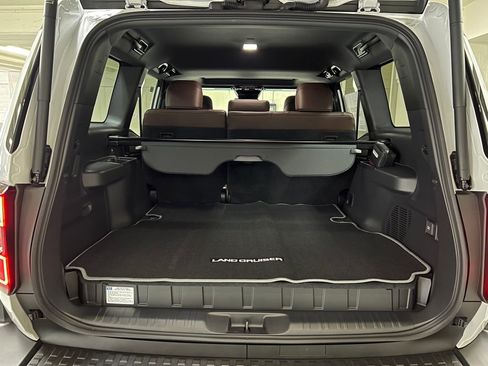 New 2026 Toyota Land Cruiser image 43