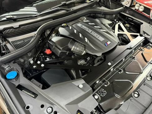 Used 2022 BMW X5 M w/ Competition Package 2 AWD/4WD image 43
