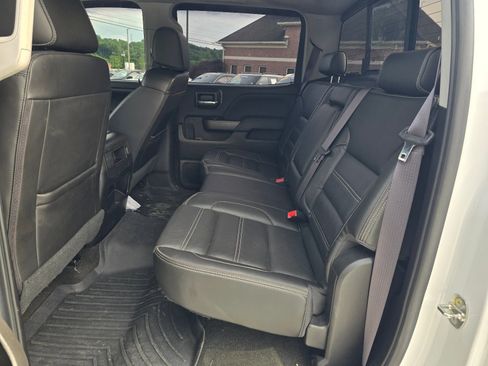 Used 2017 GMC Sierra 2500 Denali w/ Duramax Plus Package AWD/4WD image 13