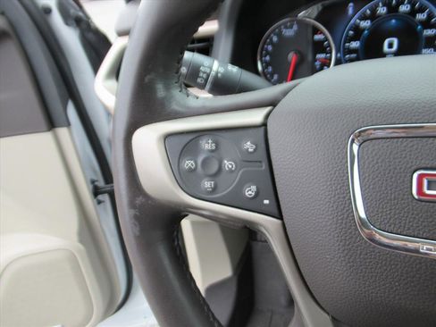 Used 2019 GMC Acadia Denali w/ Technology Package image 19