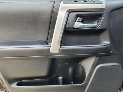 Used 2023 Toyota 4Runner SR5 Premium w/ Moonroof Package RWD image 21