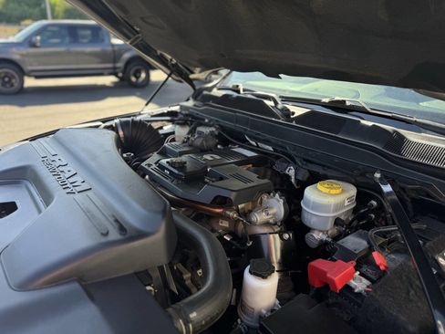 Used 2020 RAM 2500 Laramie AWD/4WD image 39