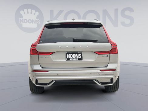 Certified 2023 Volvo XC60 B5 Ultimate image 5