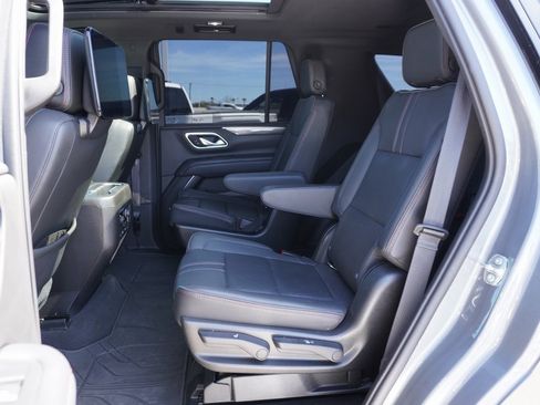 Used 2021 Chevrolet Tahoe RST w/ Luxury Package image 20