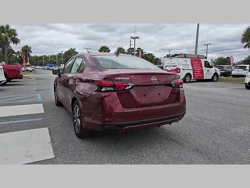 New 2025 Nissan Versa SV w/ Trunk Package FWD image 29