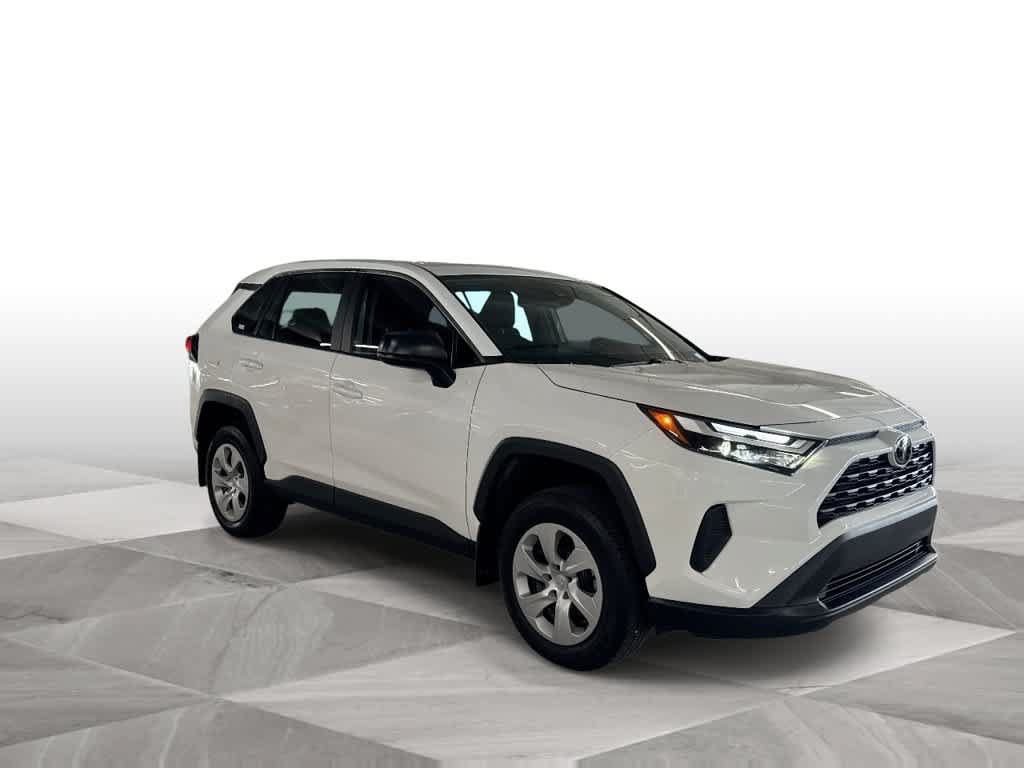 Used 2025 Toyota RAV4 LE FWD image 2