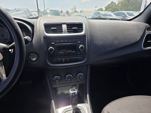 Used 2014 Dodge Avenger SE w/ Rallye Appearance Group FWD image 11