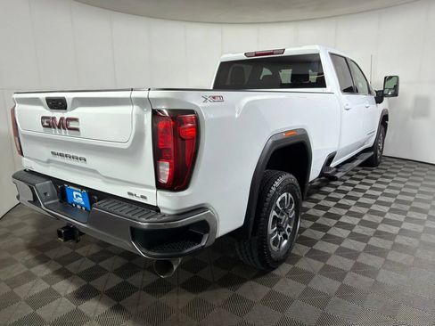 Used 2024 GMC Sierra 3500 SLE w/ SLE Convenience Package AWD/4WD image 8