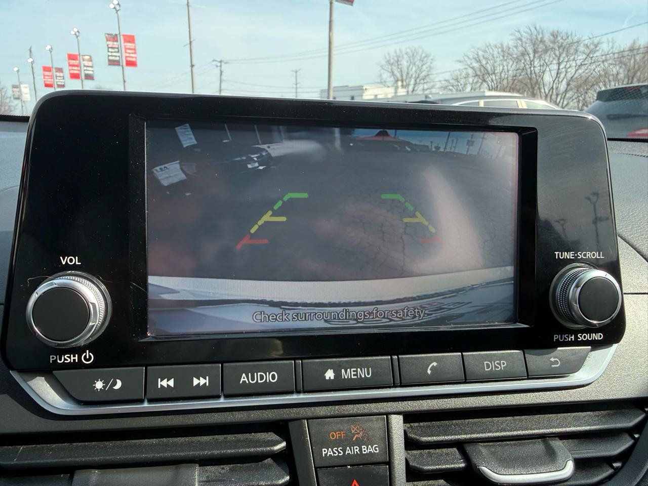 Used 2024 Nissan Altima 2.5 S FWD image 18