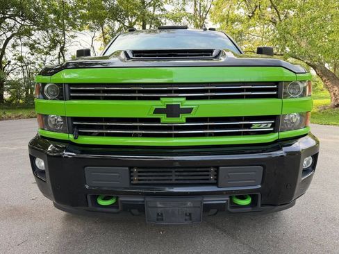 Used 2017 Chevrolet Silverado 2500 LTZ w/ Duramax Plus Package AWD/4WD image 60