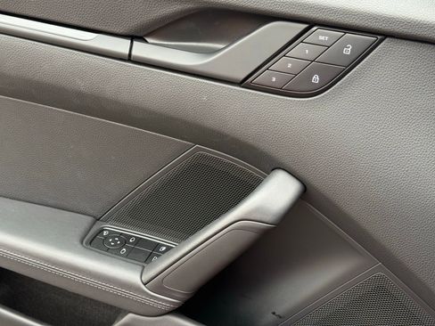 Certified 2023 Porsche 911 Carrera T w/ Sportdesign Package image 26