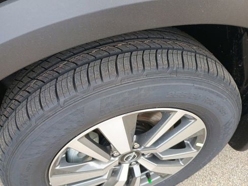 New 2025 Nissan Pathfinder SL w/ Lighting Package (N92) image 29