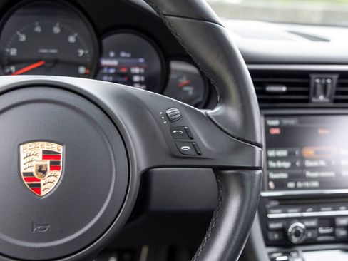 Used 2013 Porsche 911 Carrera RWD image 35