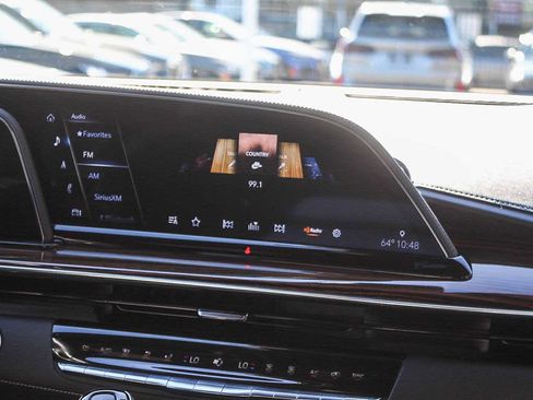 Used 2022 Cadillac Escalade ESV Luxury image 14