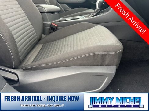 Used 2025 Volkswagen Jetta S FWD image 18