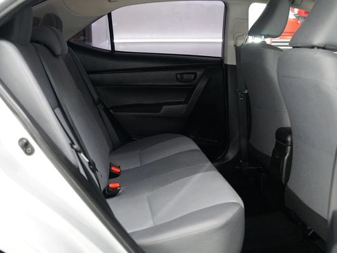 Used 2017 Toyota Corolla SE FWD image 32
