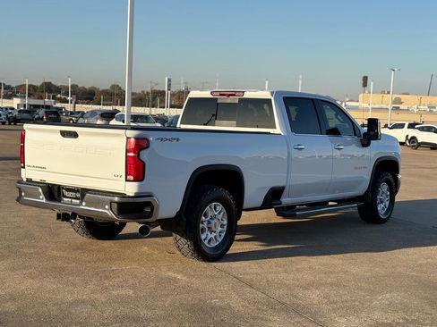Used 2024 Chevrolet Silverado 3500 LTZ w/ LTZ Plus Package image 8