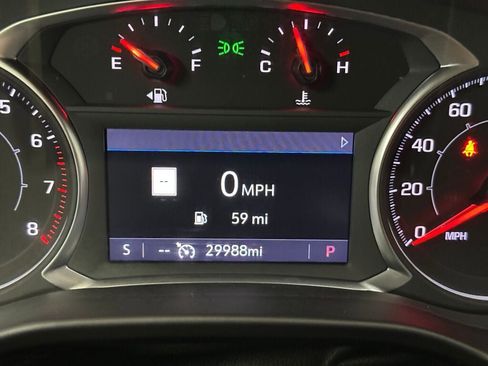 Certified 2022 GMC Acadia SLE w/ Driver Convenience Package image 11