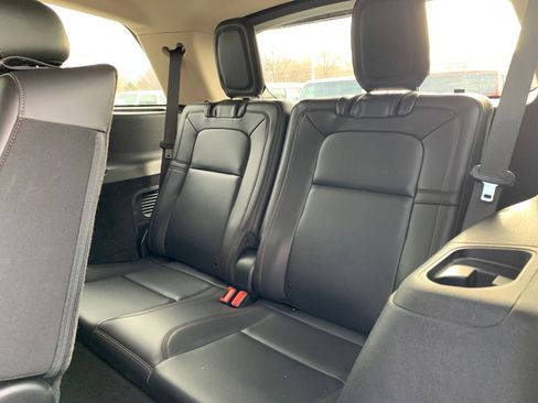 Used 2024 Lincoln Aviator Reserve image 17