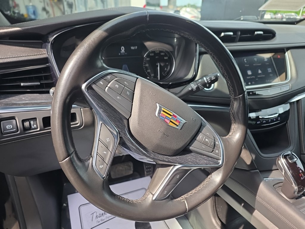 Used 2021 Cadillac XT5 Premium Luxury AWD/4WD image 9