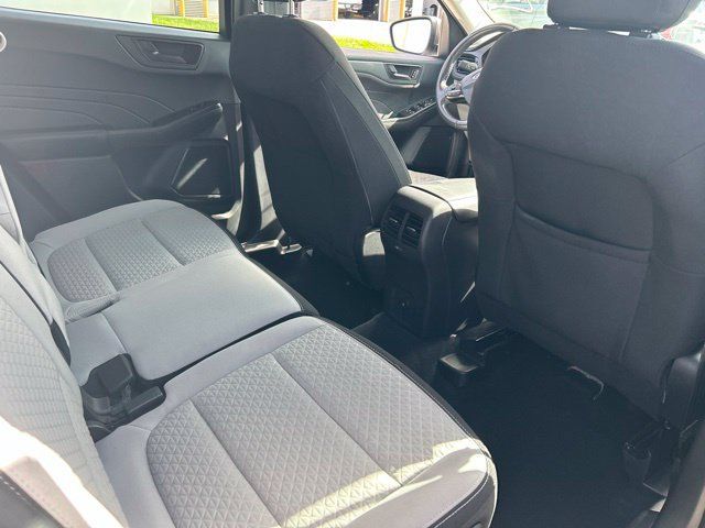 Used 2023 Ford Escape Active AWD/4WD image 11