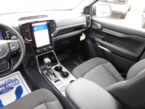 New 2025 Ford Ranger XLT w/ Chrome Accent Package image 19