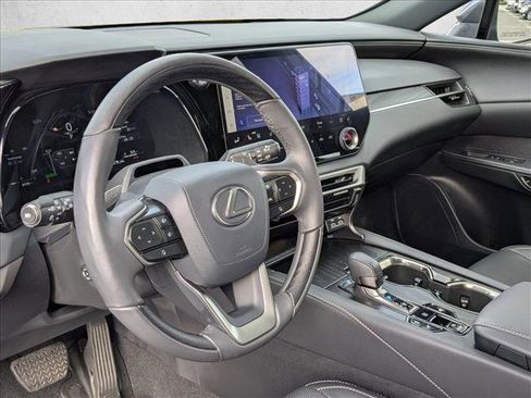 Used 2025 Lexus RX 350 w/ Convenience Package image 11