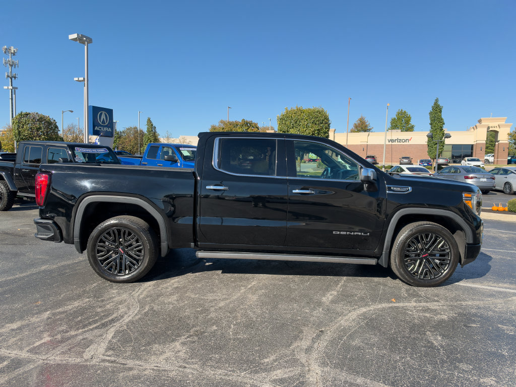 Used 2022 GMC Sierra 1500 Denali w/ Denali Premium Package AWD/4WD image 8