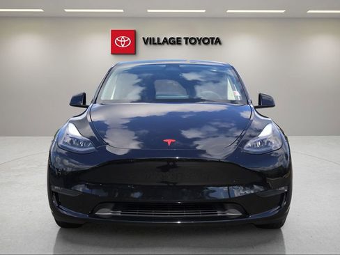Used 2023 Tesla Model Y Performance AWD/4WD image 8