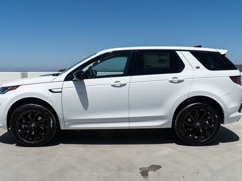 Used 2024 Land Rover Discovery Sport S image 2