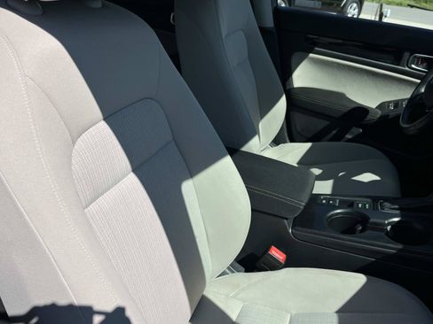 Used 2022 Honda Civic EX image 22