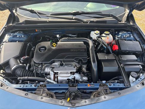 Used 2024 Chevrolet Malibu LT image 28