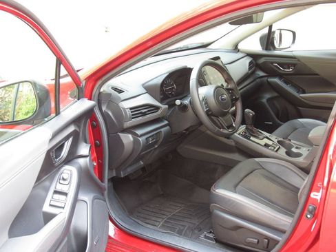 Used 2024 Subaru Crosstrek 2.5i Limited w/ Popular Package #4A AWD/4WD image 9