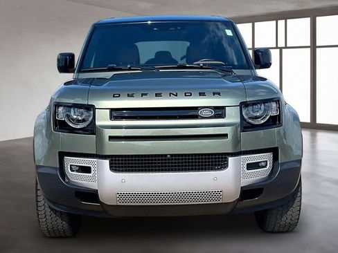 Used 2024 Land Rover Defender 110 S AWD/4WD image 3