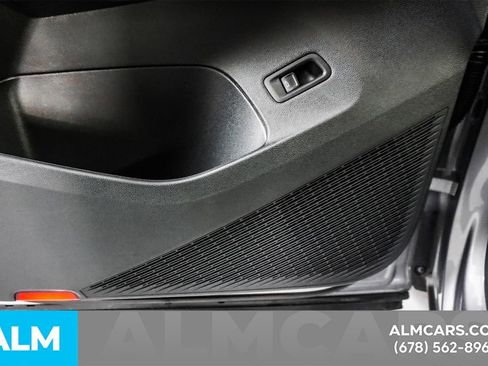 Used 2025 Volkswagen Atlas SE image 54